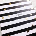 Мини-скетчбук "Notes" черно-белый со звездами - Фото 3